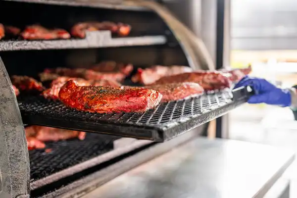 Harris BBQ outdoor seating and atmosphere